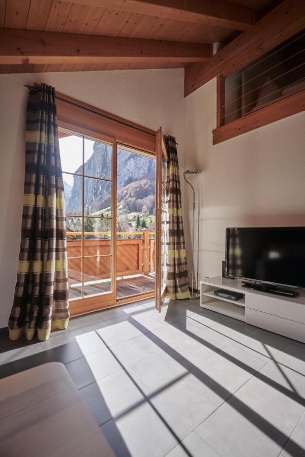 Apartment Staubbach, Best Views, Spacious, Family Friendly Лаутербрунен Екстериор снимка